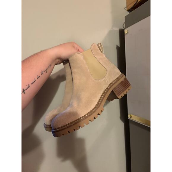 BERTUCHI Made in Spain Lug Sole Chelsea Boots - Suede Size 40 - Picture 1 of 10